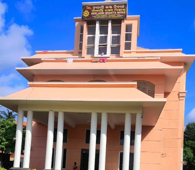 Neeladri Bhakta Niwas
